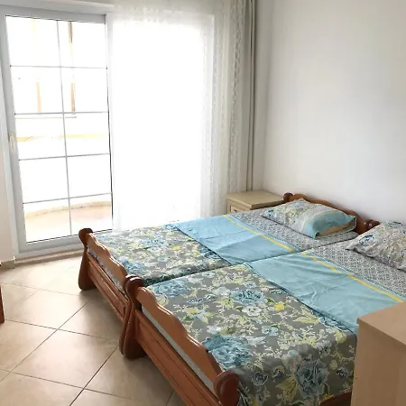 公寓 Didim Altinkum Ev